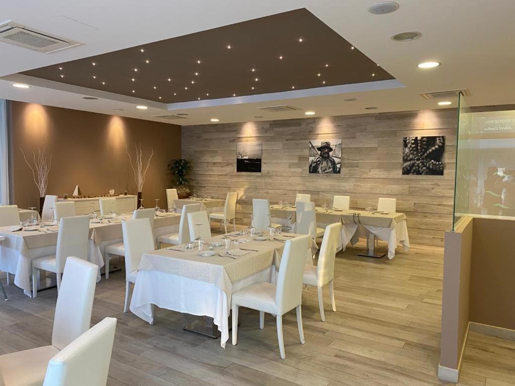 Elite Boutique Hotel Розето-дельи-Абруцци Экстерьер фото